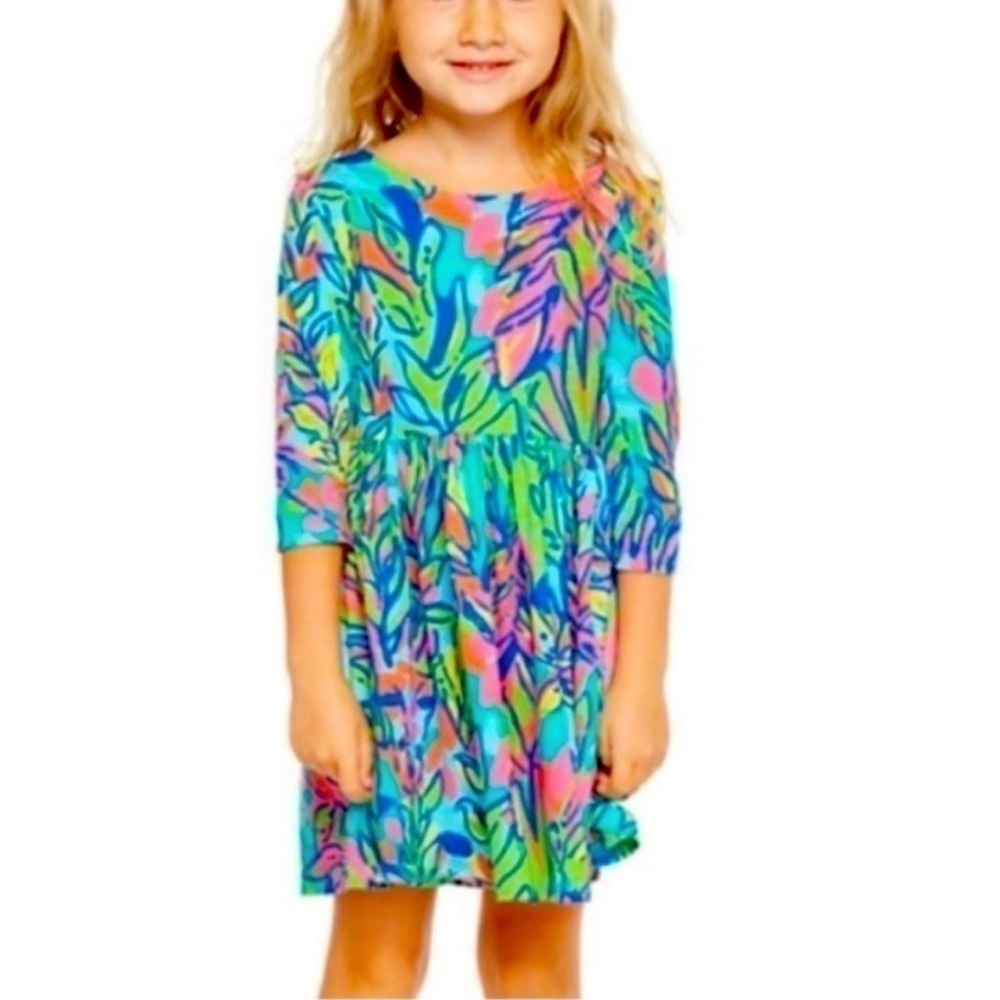 Lilly Pulitzer Beautiful Girls Dress, Cute Bow on the Back